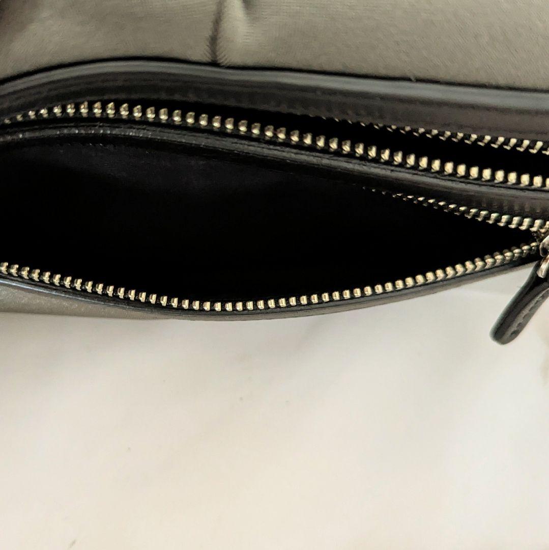 kawakawa hatome ボディバッグ 斜め掛け クロスボディ カーキ