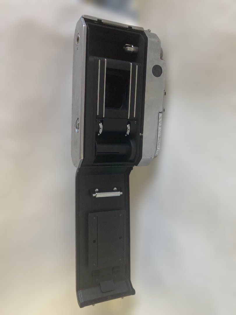 Aires 35E フィルムカメラとケース　ジャンク品