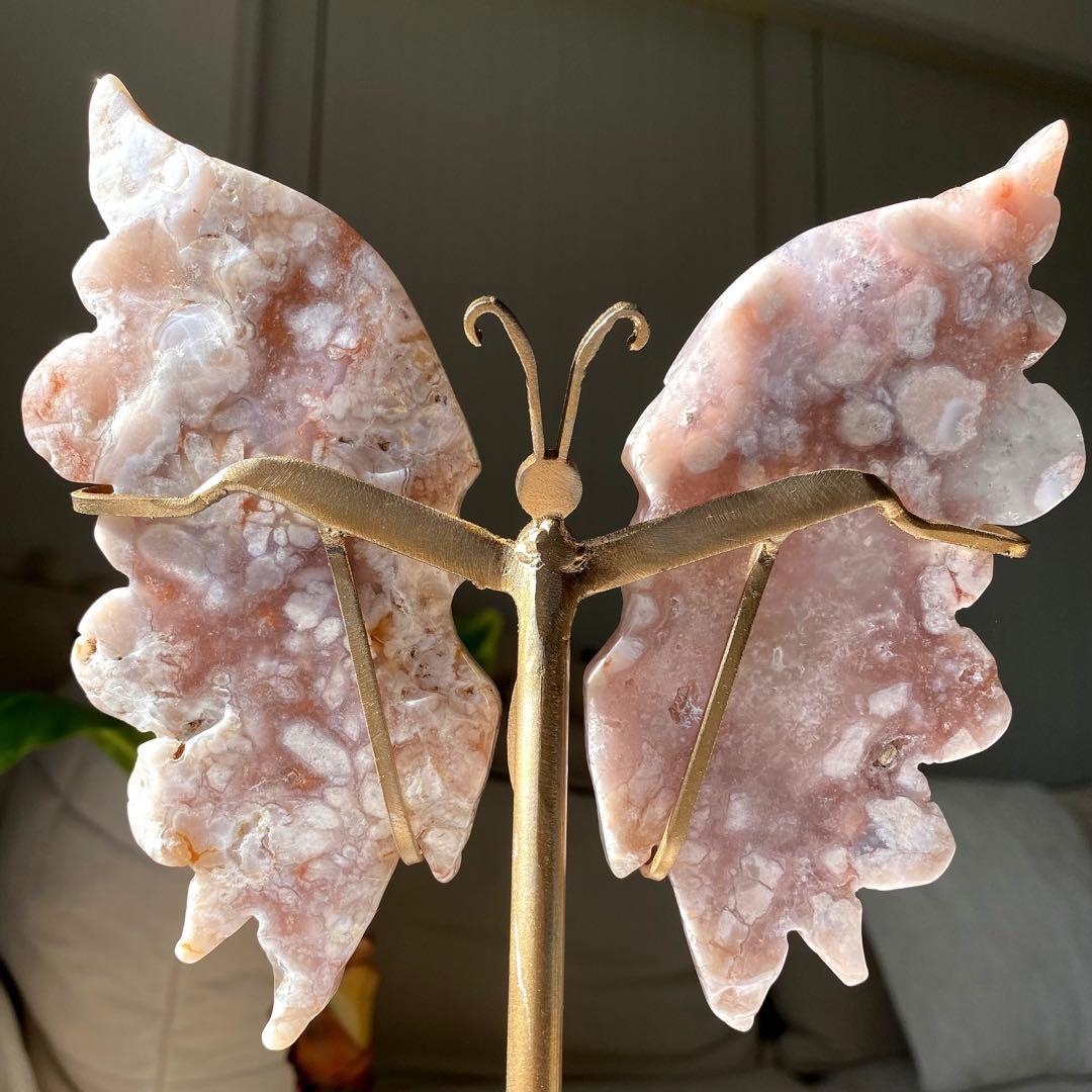 ★★★最終特価【 ピンクアメシスト フラワーアゲート バタフライ （台座付き）