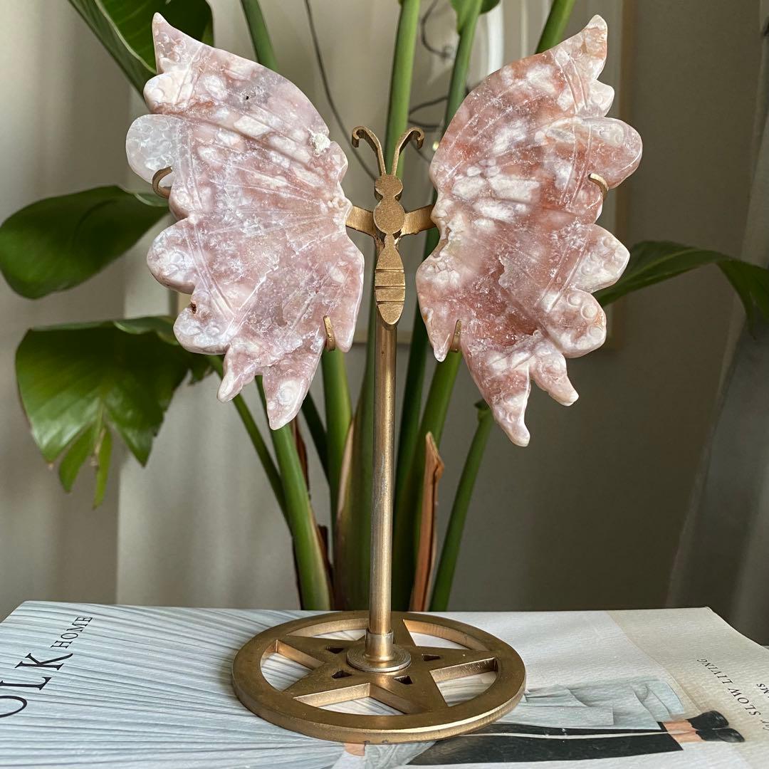 ★★★最終特価【 ピンクアメシスト フラワーアゲート バタフライ （台座付き）