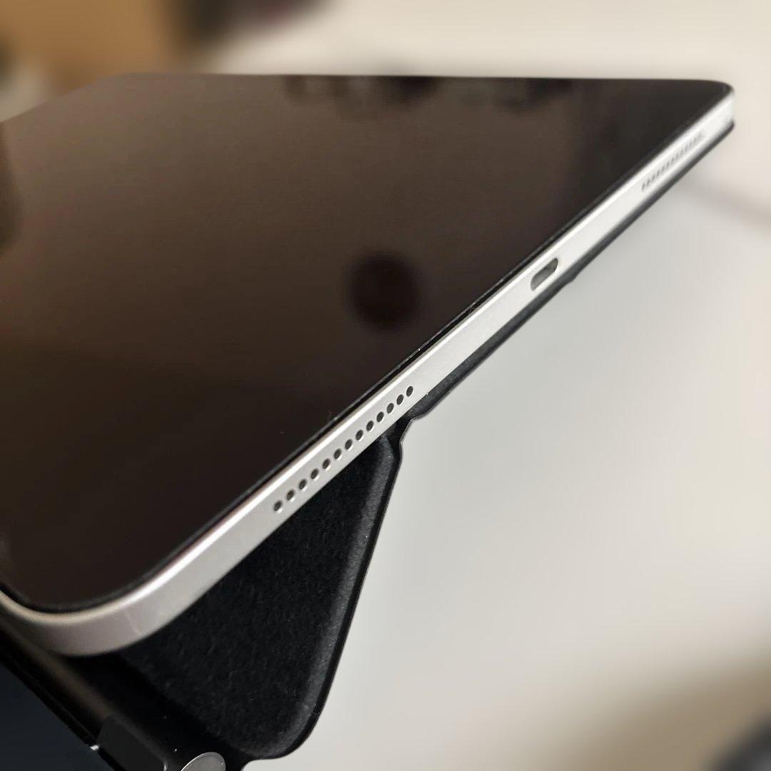 iPad Pro 11インチ　第二世代　Magic Keyboard セット