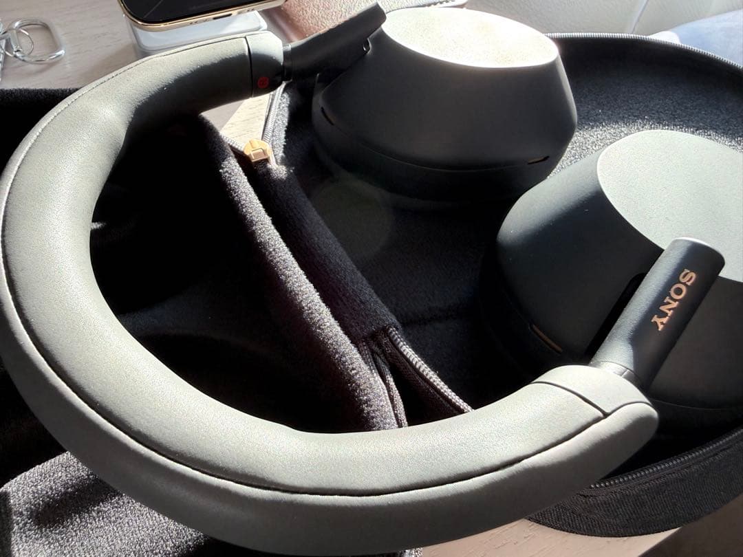 ソニー WH-1000XM5 ブラック