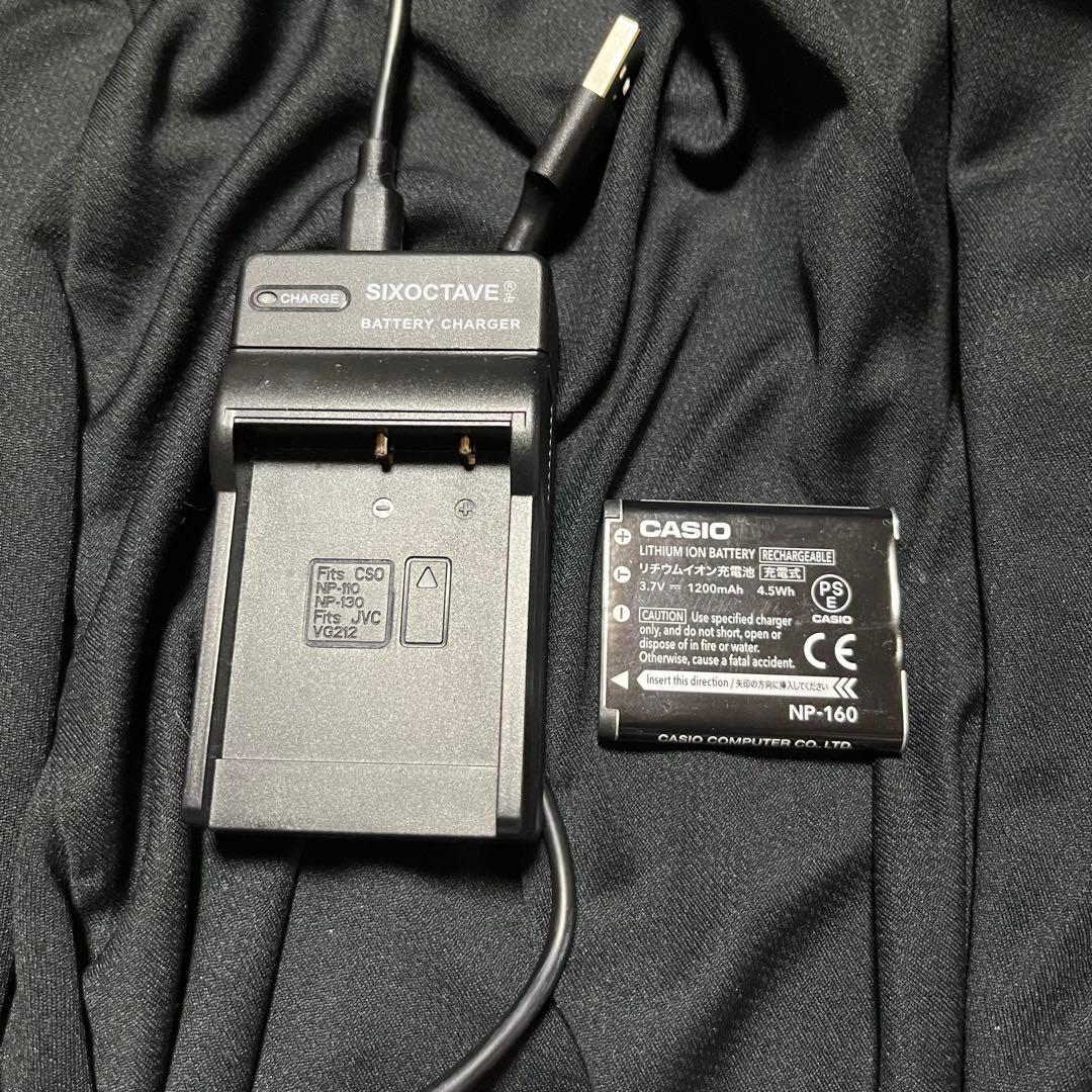 値下げ中 )CASIO デジタルカメラ EXILIM EX-ZR50