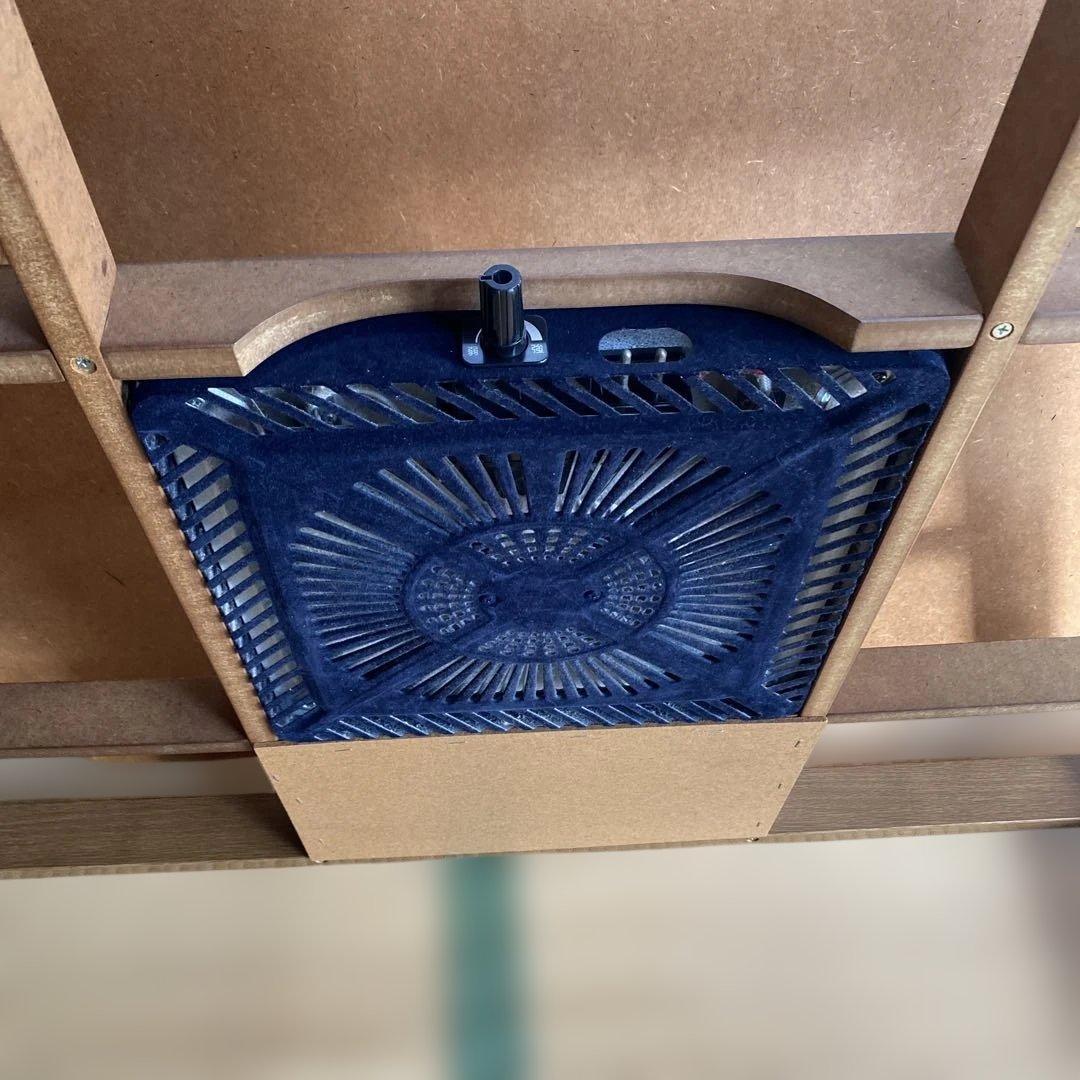 ブラウンの長方形こたつテーブル