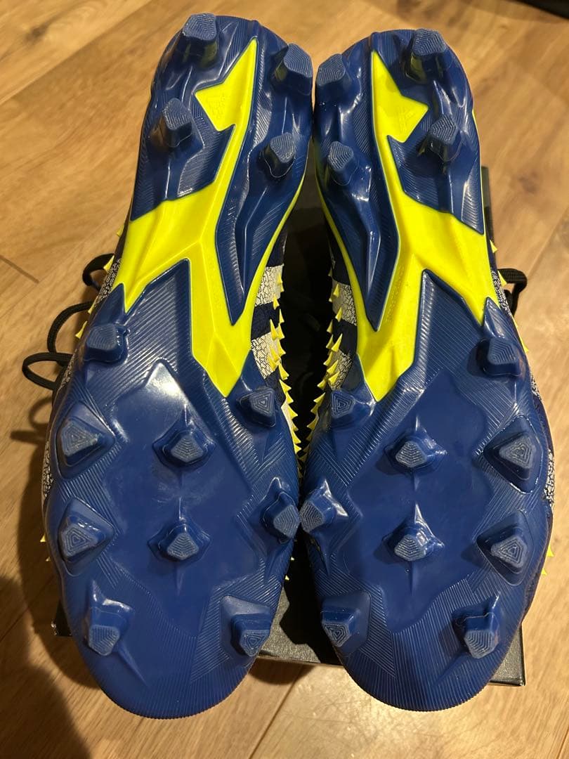 adidas Predator アディダス　プレデターフリーク1HG/AG