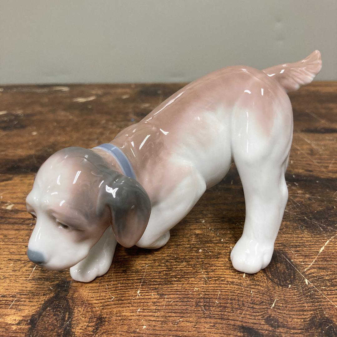 リヤドロ LLADRO 犬 フィギュリン　置物 陶器