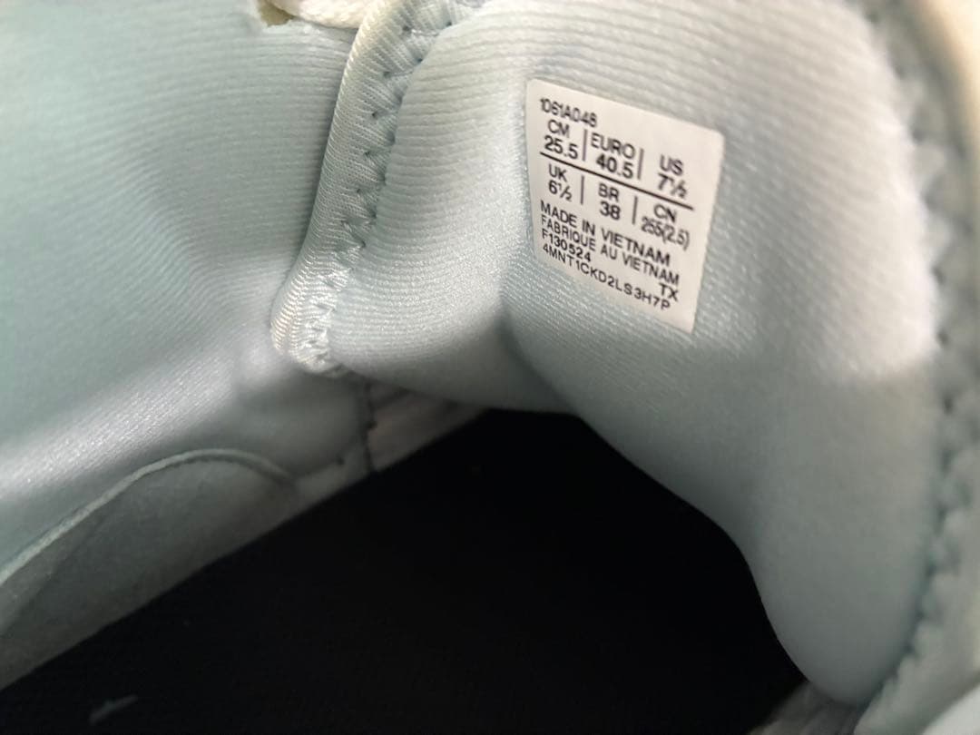 シューズ(男性用) asics nova surge3