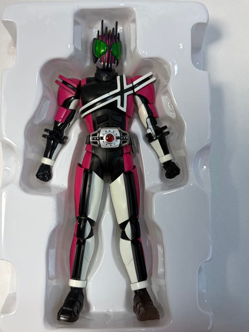 S.H.Figuarts 真骨彫ディケイド クウガ　ディケイダー3点セット