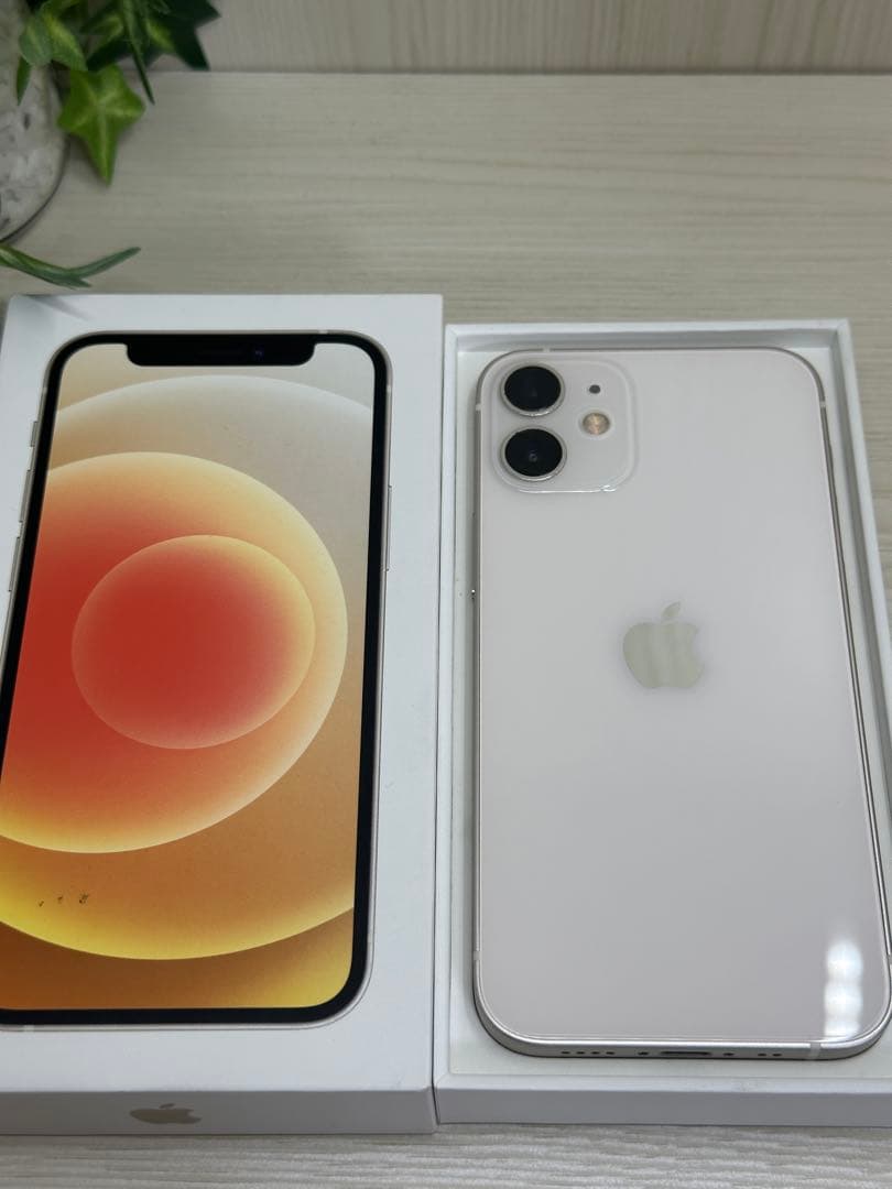 ✅✨美品・100％✨iPhone 12 mini 256GB ホワイト