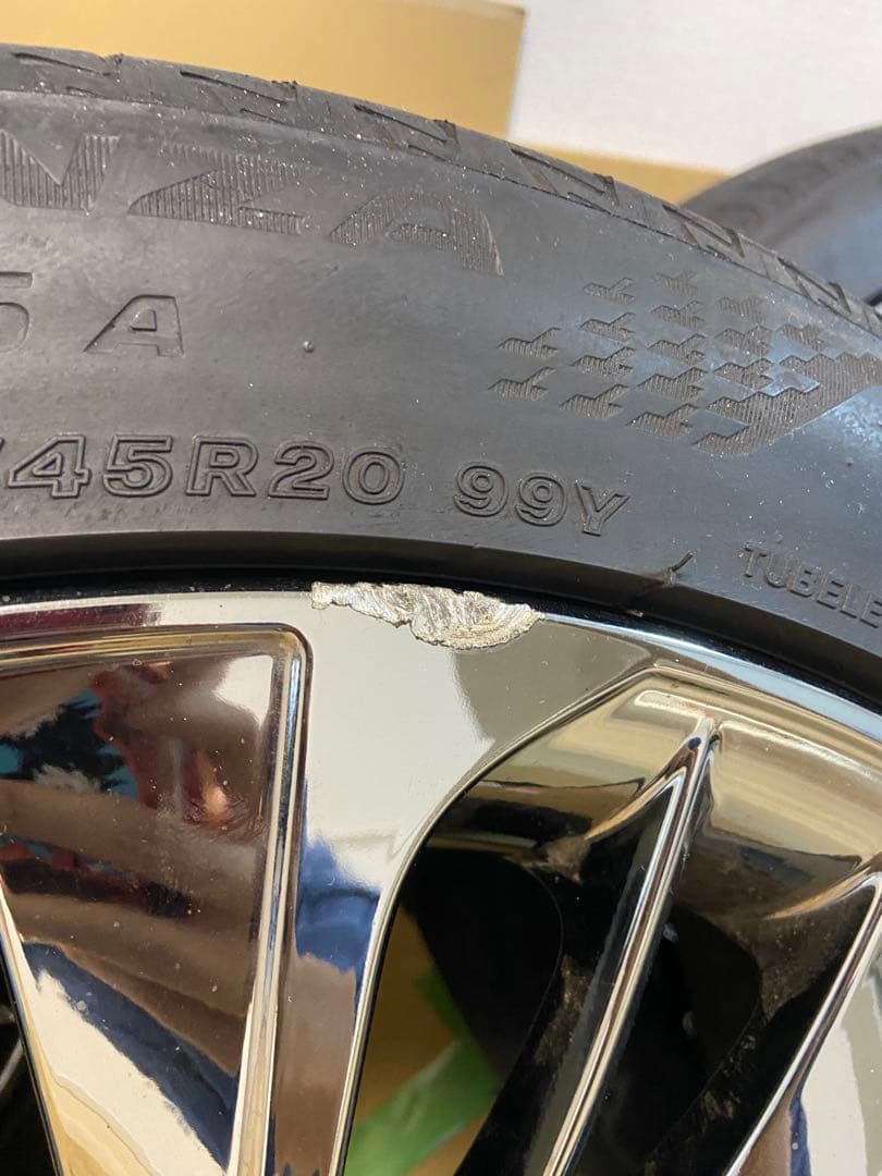 ④レクサス　LS500 オプションホイール20インチ