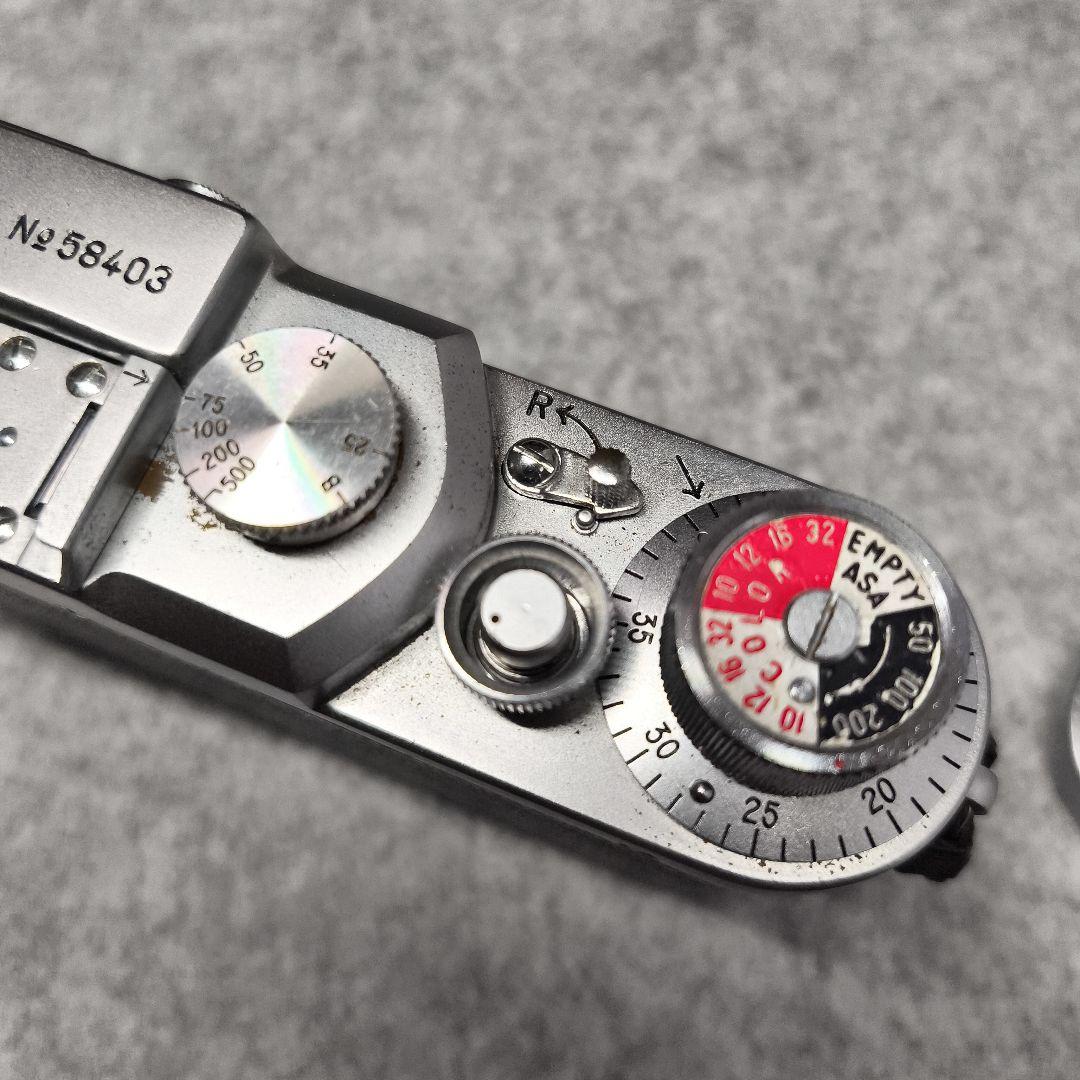 Leotax K レンジファインダーカメラ