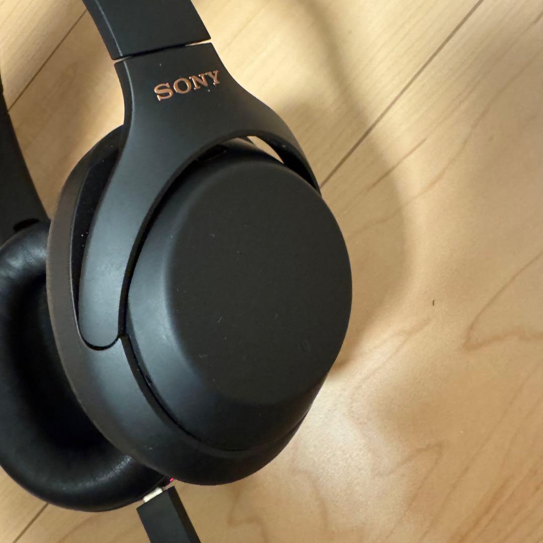 【美品】SONY WH-1000XM4 ワイヤレスヘッドホン　ノイズキャンセル