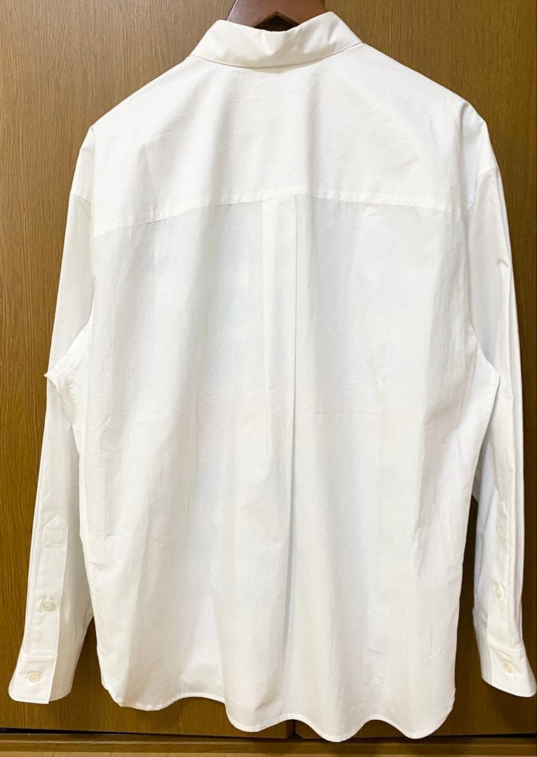 美品ヘラルボニーレギュラーカラーシャツ「blue brush-mm2025」