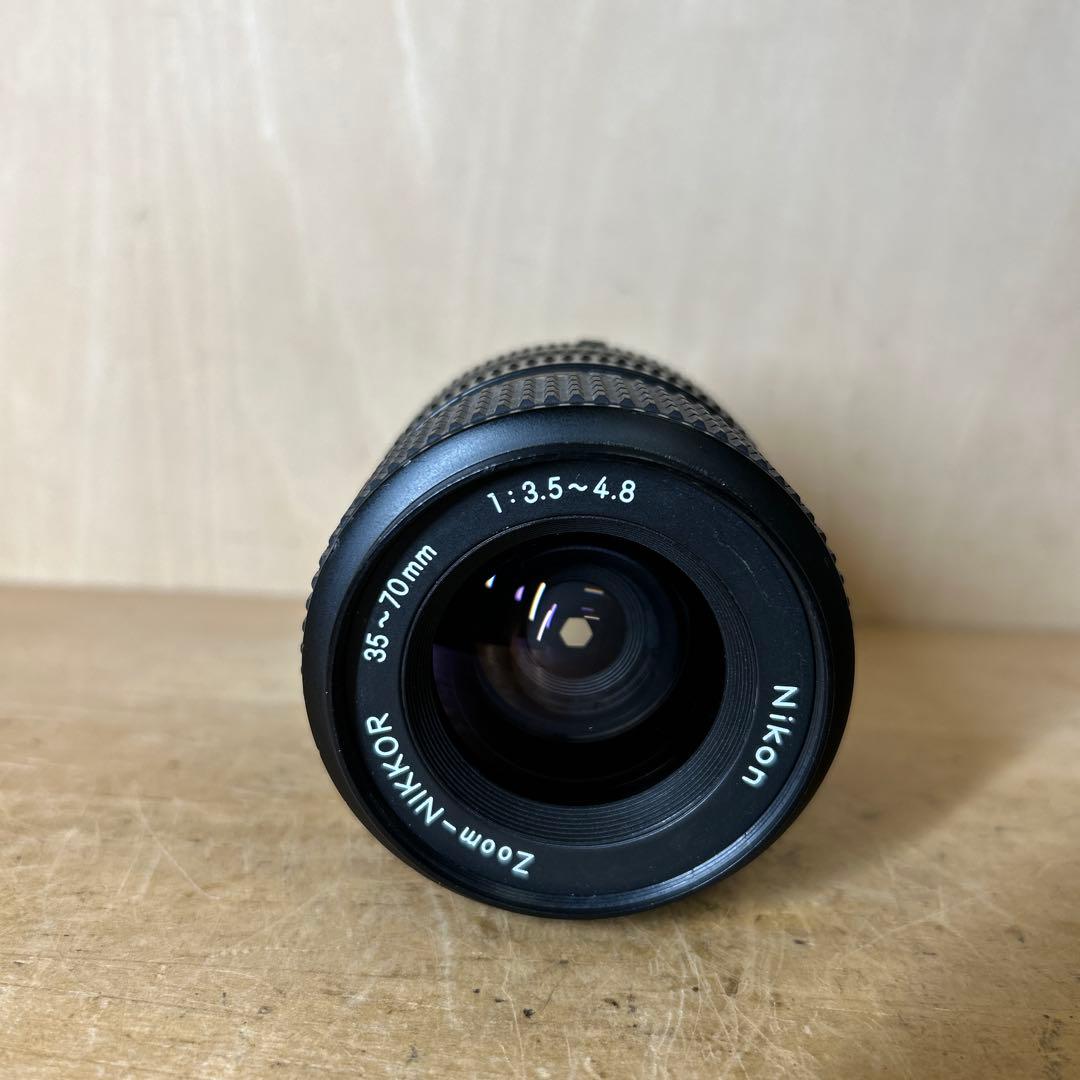 Nikon FM10+Nikkor 35-70 f3.5-4.8 完動美品