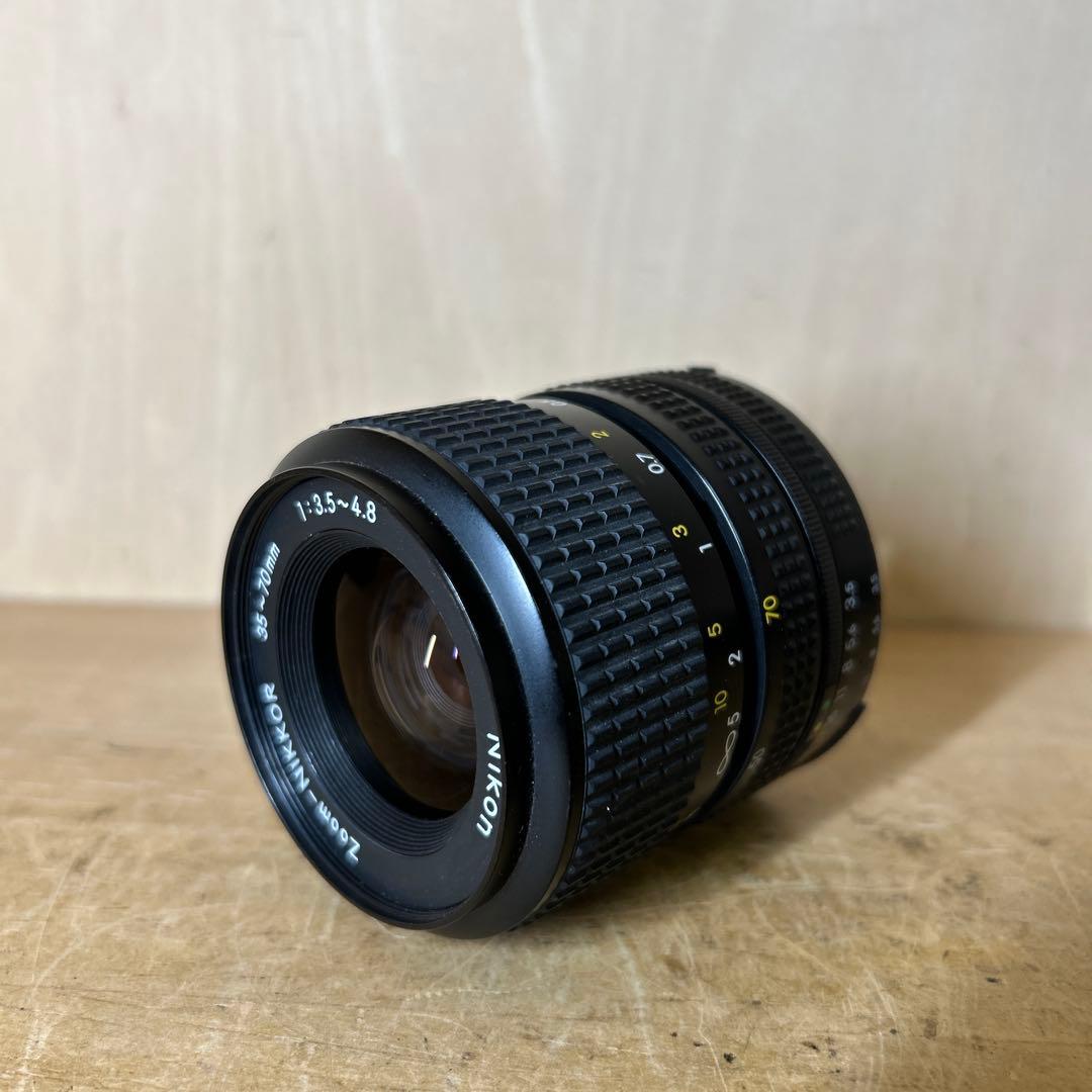 Nikon FM10+Nikkor 35-70 f3.5-4.8 完動美品