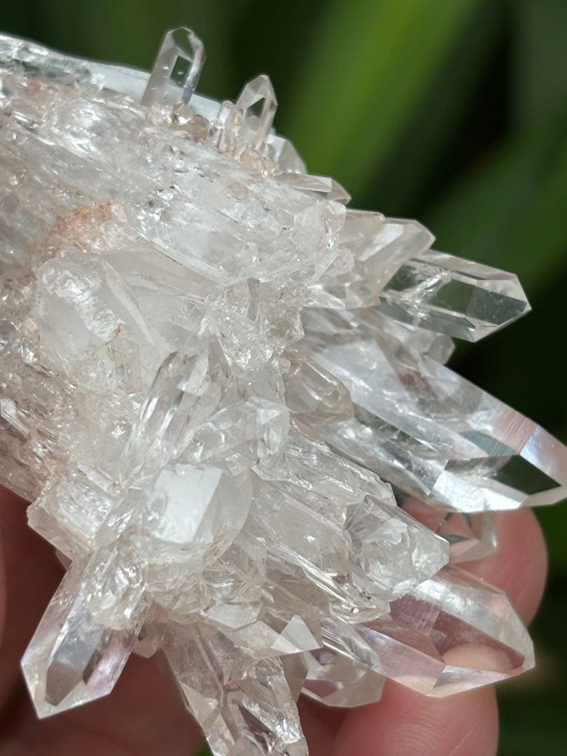 コロンビア産　ピンクレムリアンクラスター　113g 優美なピンク　ピンレム