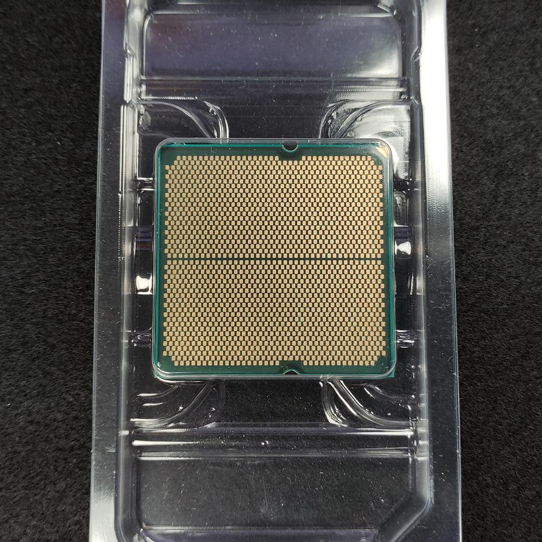 【新品未使用】AMD Ryzen 7 7800X3D 動作保証