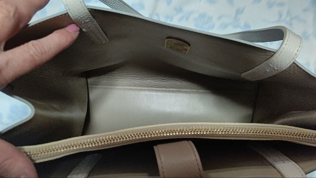 美品 フルラ ソフィア トートバッグ L