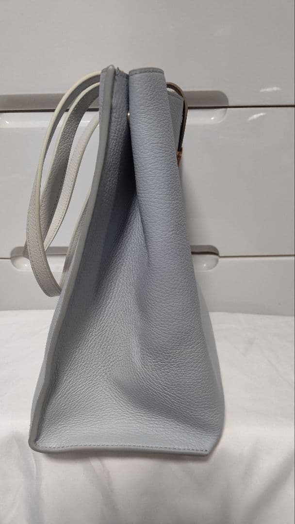 美品 フルラ ソフィア トートバッグ L