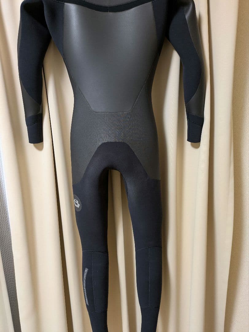 ウェットスーツ　ビーウェット　メンズ　セミドライ