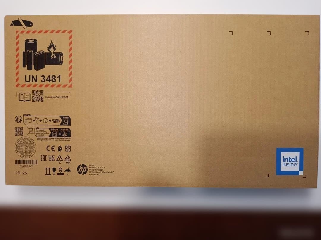 HP ノートPC Laptop 15-fd0579TU未使用品（未開封品）