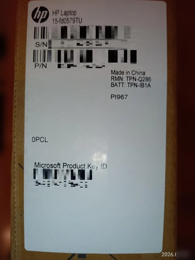 HP ノートPC Laptop 15-fd0579TU未使用品（未開封品）