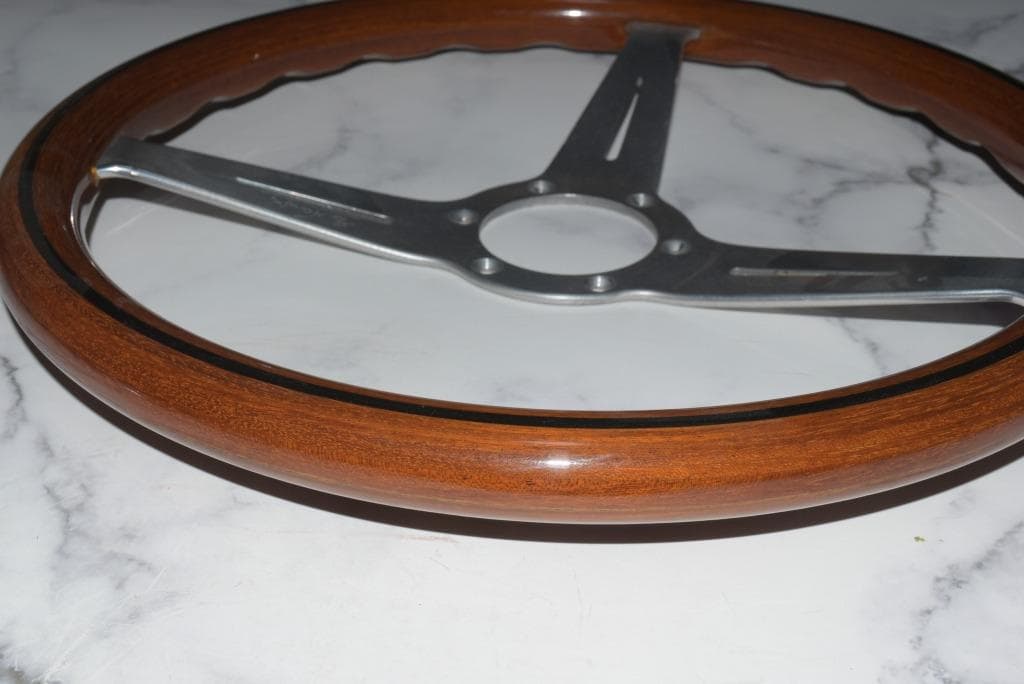 正規品 ナルディ ウッドステアリング 360mm NARDI CLASSIC