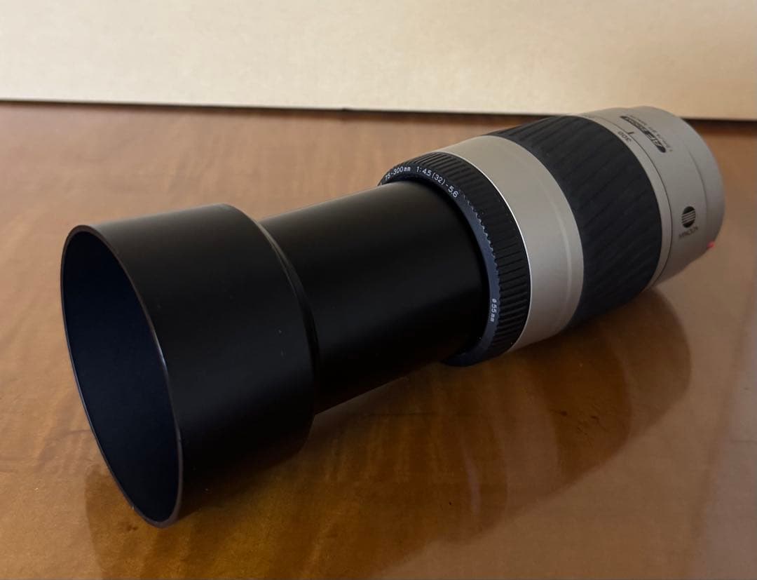 超望遠 MINOLTA AF ZOOM 75-300 1:4-5.6