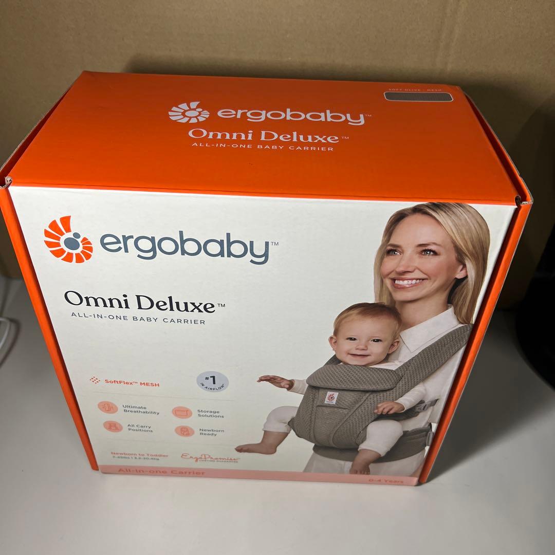 G709 新品　Ergobabyオムニデラックス ソフトオリーブ 抱っこ紐