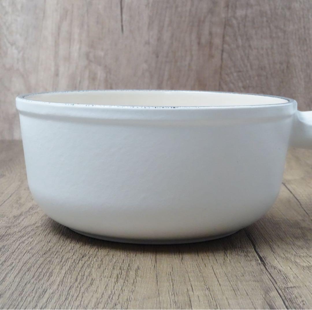 【美品】LE CREUSET　ソースパン　コットン　16cm フラワーツマミ