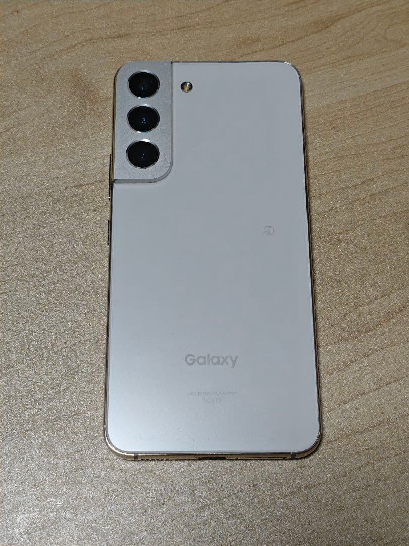 GalaxyS22 ホワイト SIMフリー 美品
