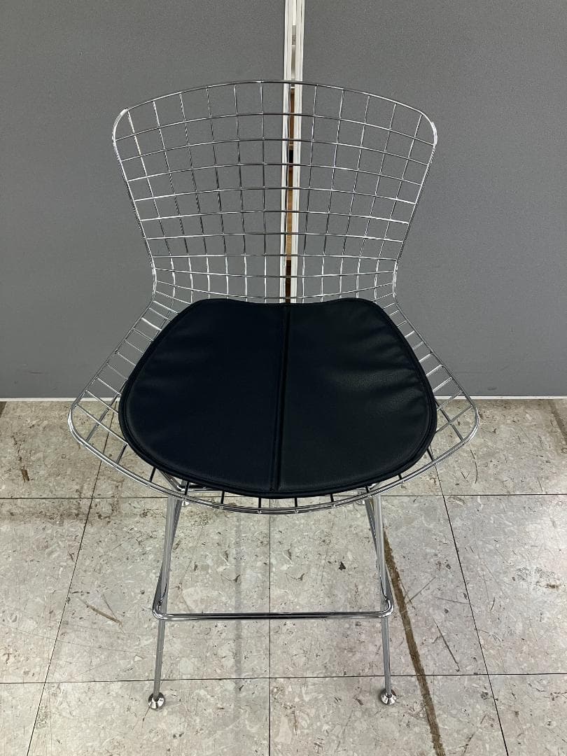 ハイチェア N plus リプロダクト ハリー・ベルトイア シルバー①