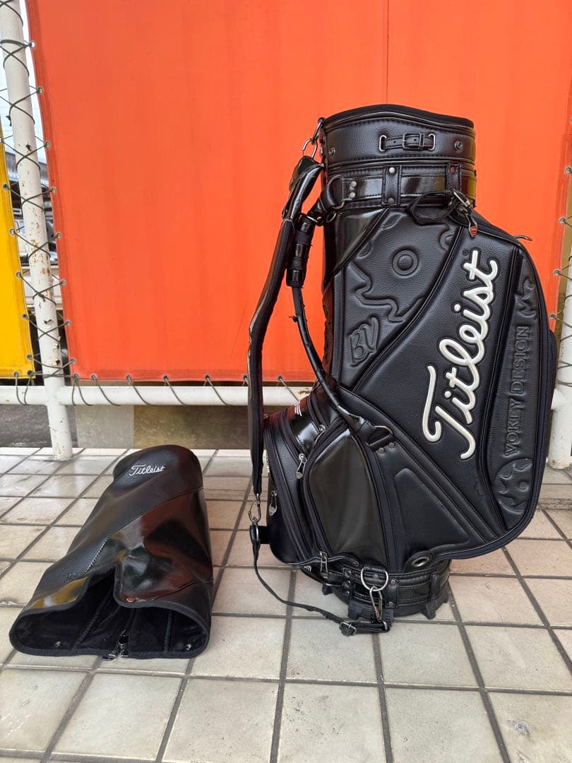 Titleist BV ブラックゴルフバッグ