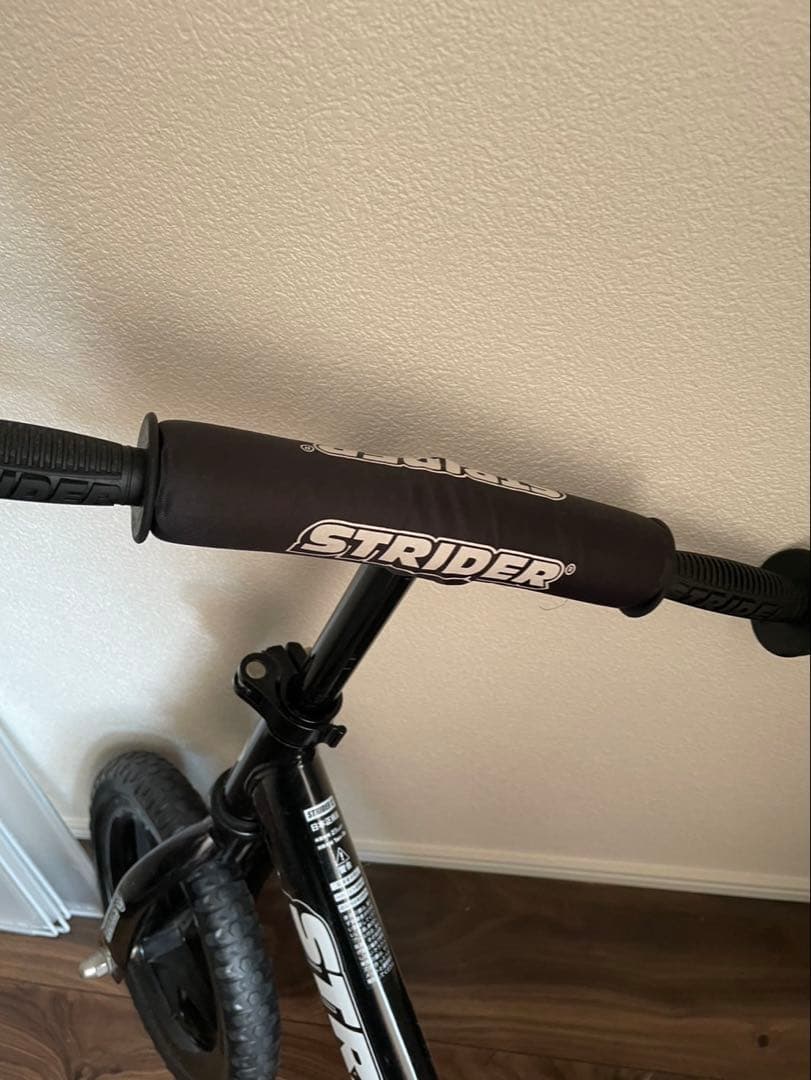 STRIDER バランスバイク ブラック 12インチ