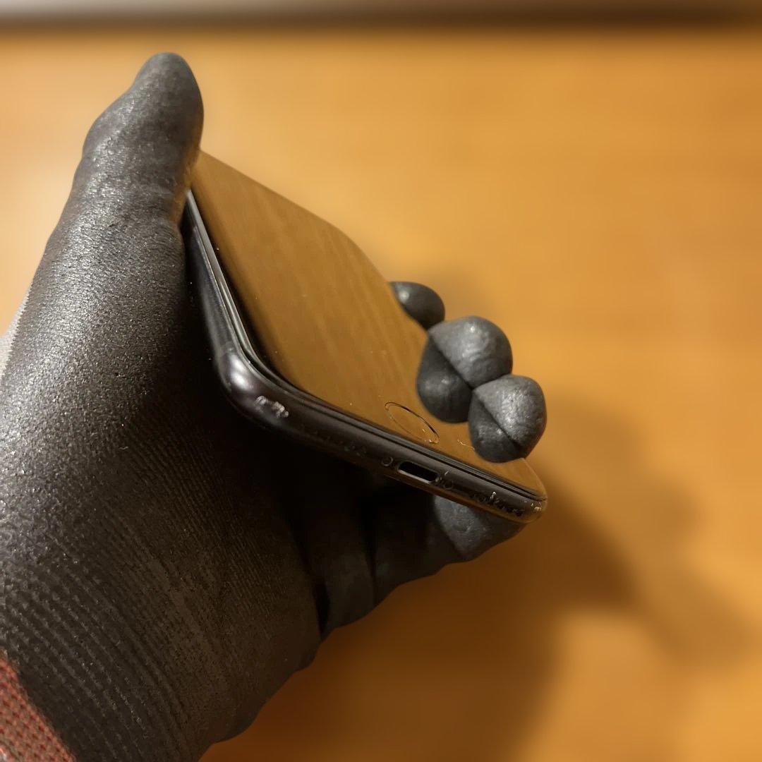 iPhone SE (第2世代) 128GB SIMフリー