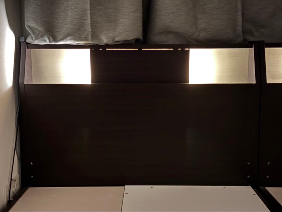 【埼玉 直接引取】ニトリ シングルベッドフレーム（引出収納・照明・コンセント付）