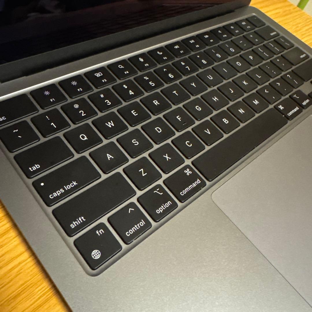 MacBook Air M2 13インチ 1TB US配列 動作良好 本体のみ