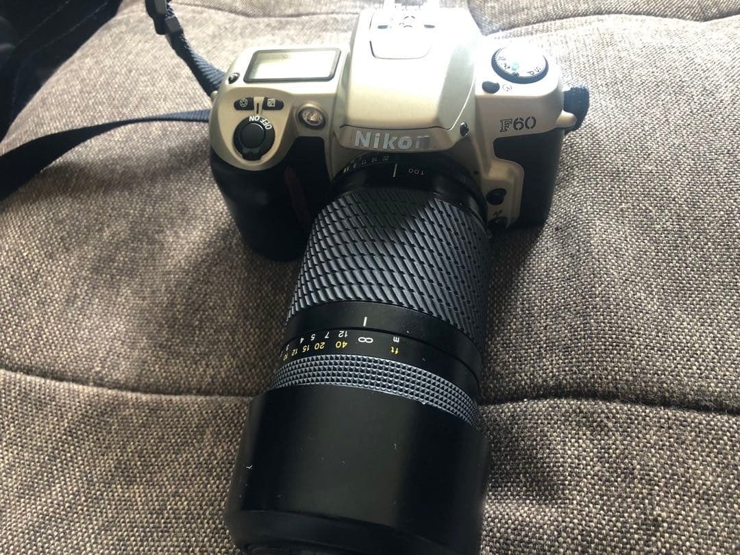 Nikon F60 フィルムカメラ 70-210mm ＋望遠レンズセット