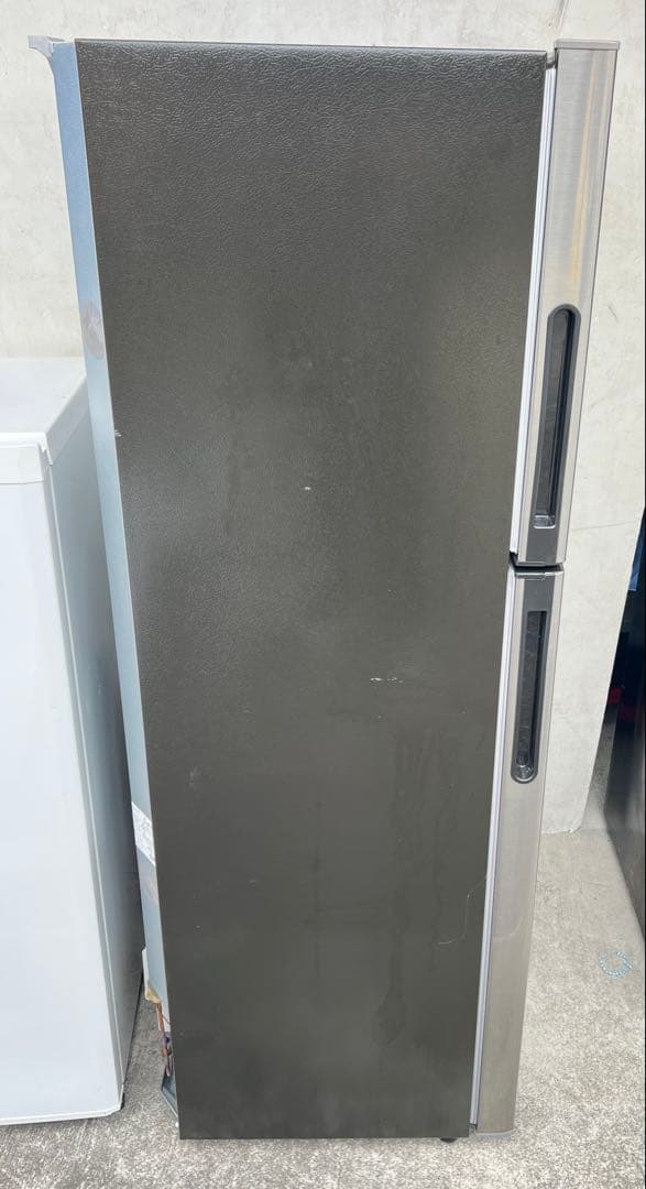 シャープノンフロン冷凍冷蔵庫 SJ-D23D-S 2018年