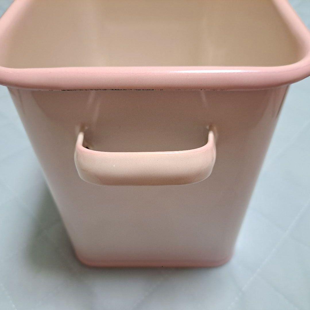 イマン ダイアナローズ ストッカー