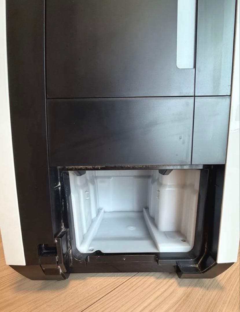 SHARP 除加湿空気清浄機　KC-HD70-W 2021年製　ホワイト