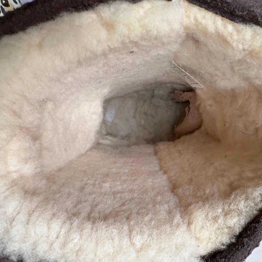 UGG×Jimmy CHOOヒョウ柄スタッズ　ムートンブーツ