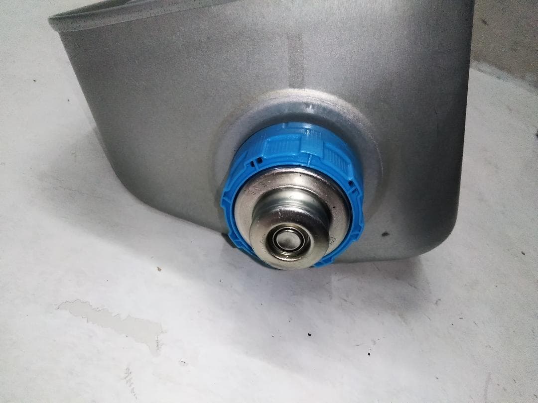 トヨトミ ハイブリッド石油ファンヒーター LC-SHB40E 11畳～14畳□