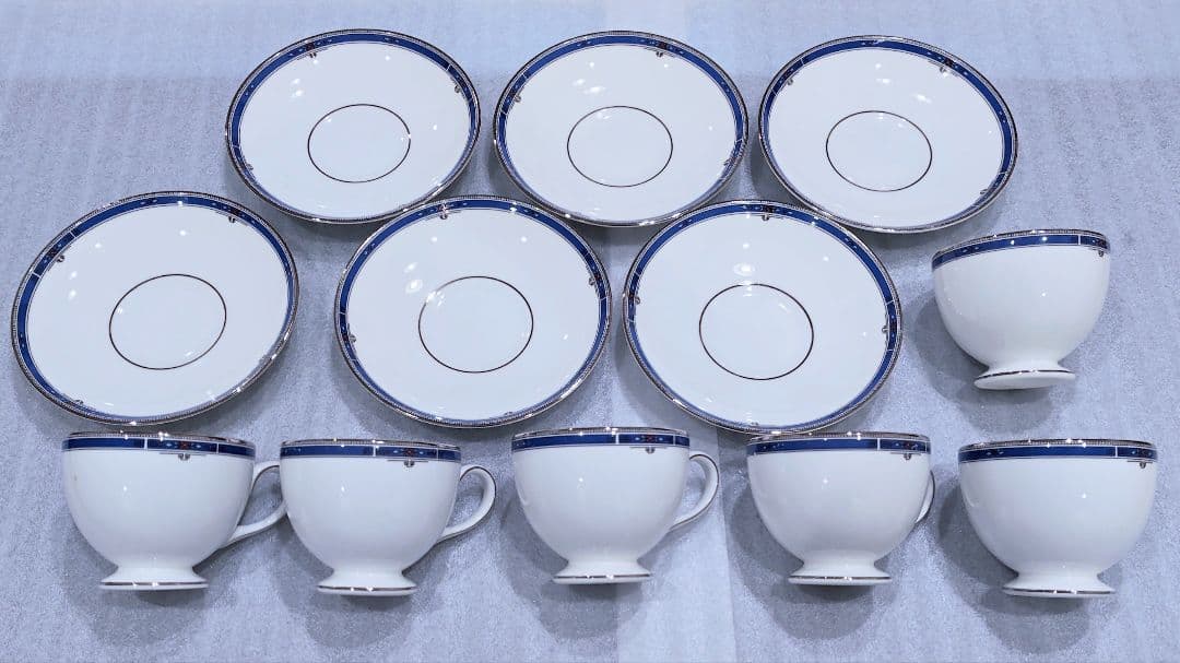  ウェッジウッド キングスブリッジ 黒壺 カップ プレート 青