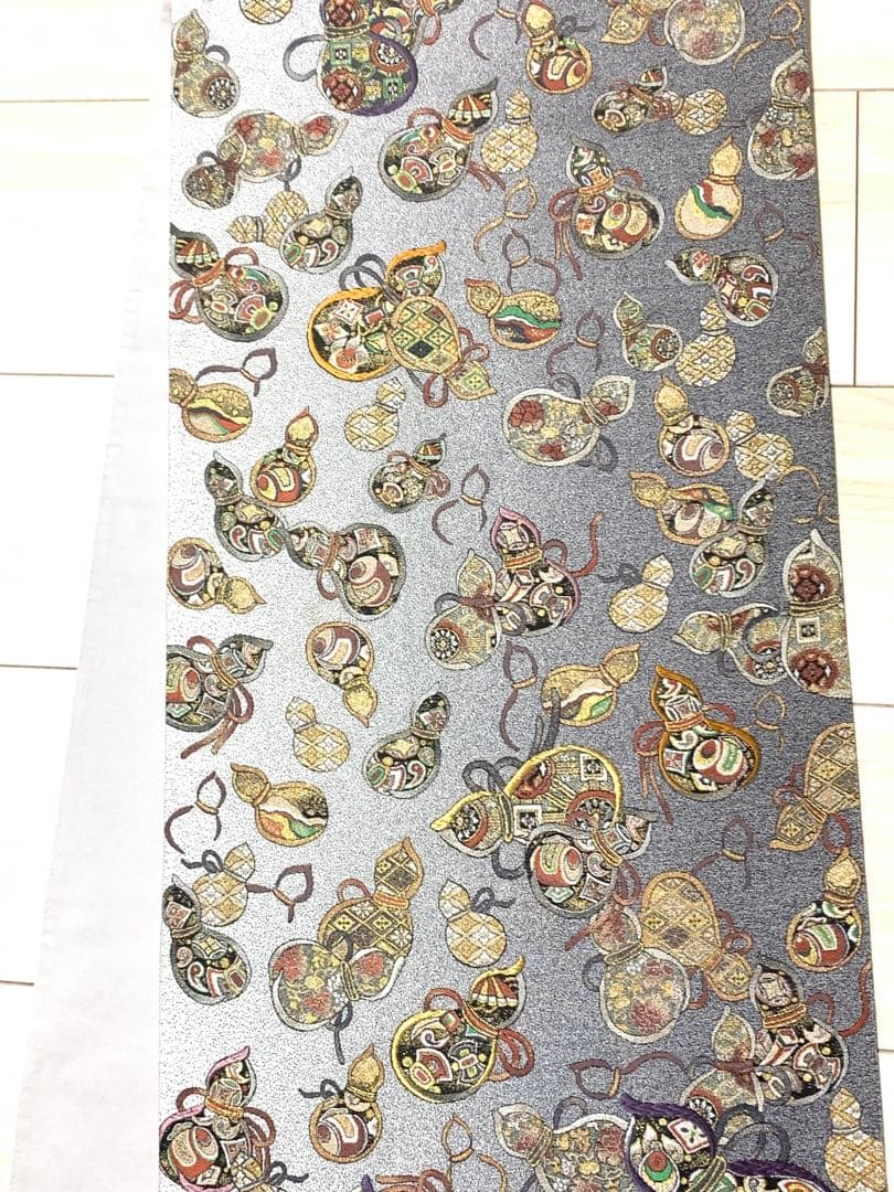 つけ帯　西陣織　袋帯　正絹　中古　グレー　瓢箪　二重太鼓　美品　tj073