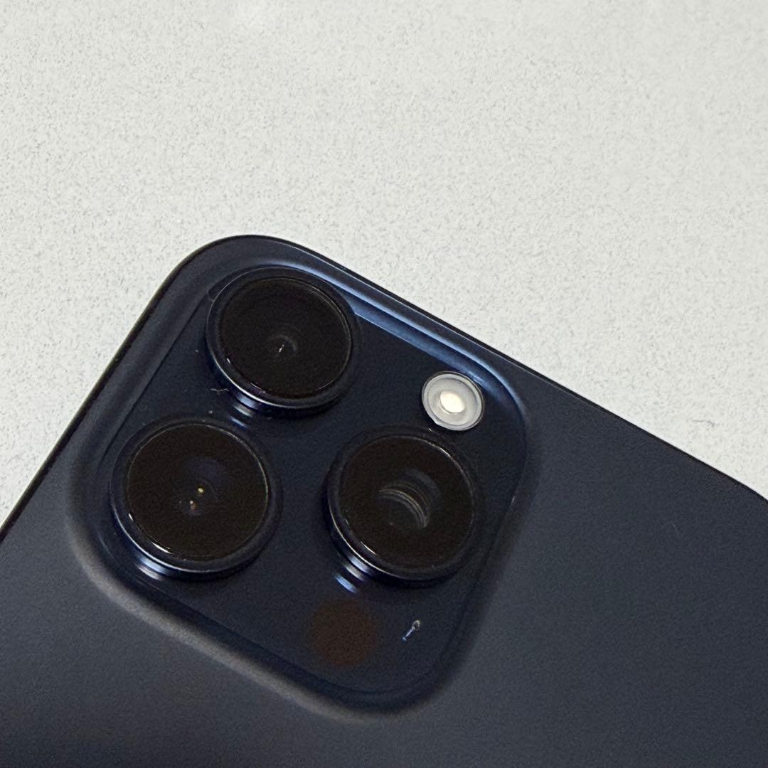 本日終了！iphone15 pro max 256GB 海外版　本体