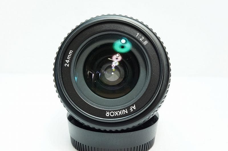 【明るい広角レンズ/美しいボケ】 Nikon AF 24mm F2.8