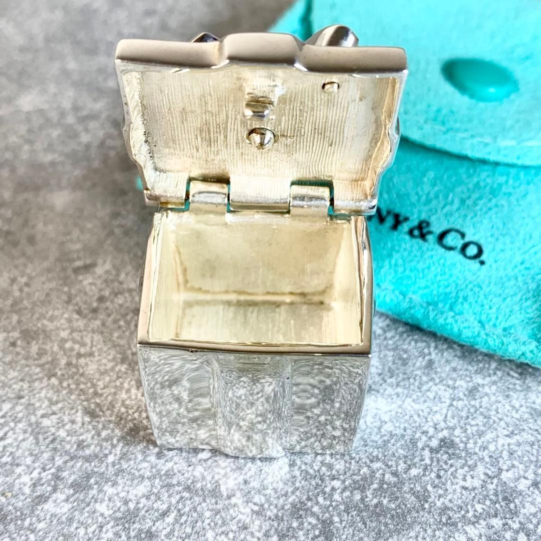 ティファニー ギフトボックス ジュエリーケース ピルケース シルバー SP1e