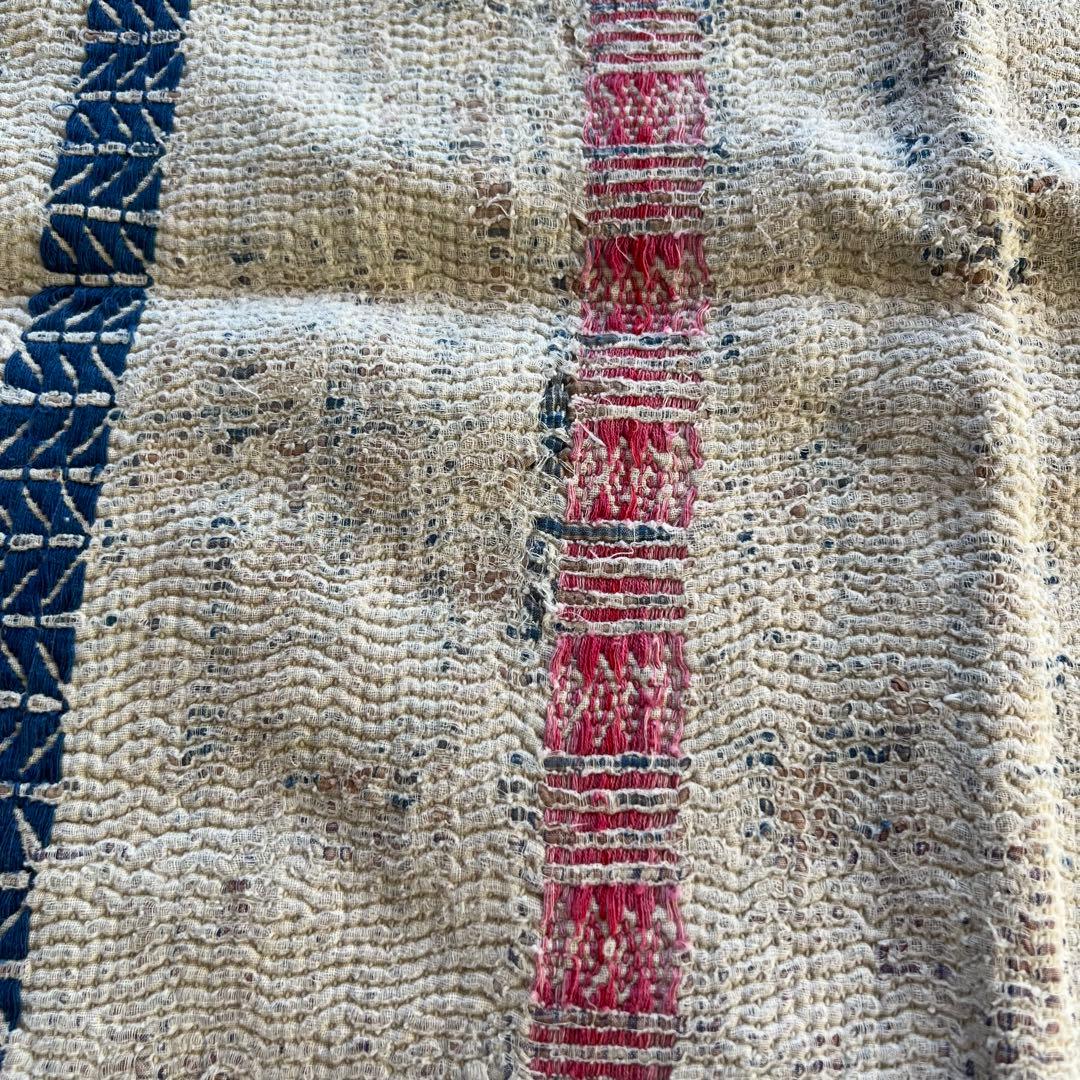 希少価値が高いホワイトカンタ　多様布