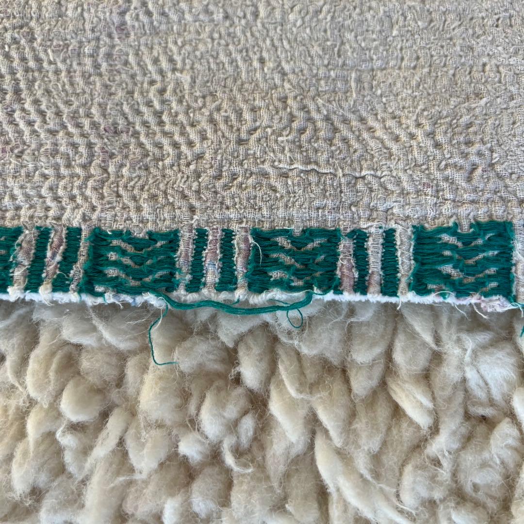 希少価値が高いホワイトカンタ　多様布